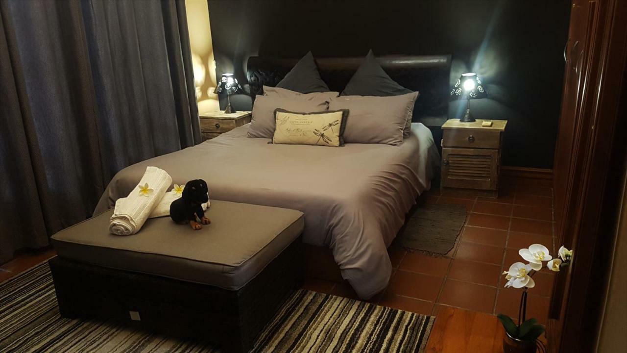 Raka Cottage Mbombela ภายนอก รูปภาพ
